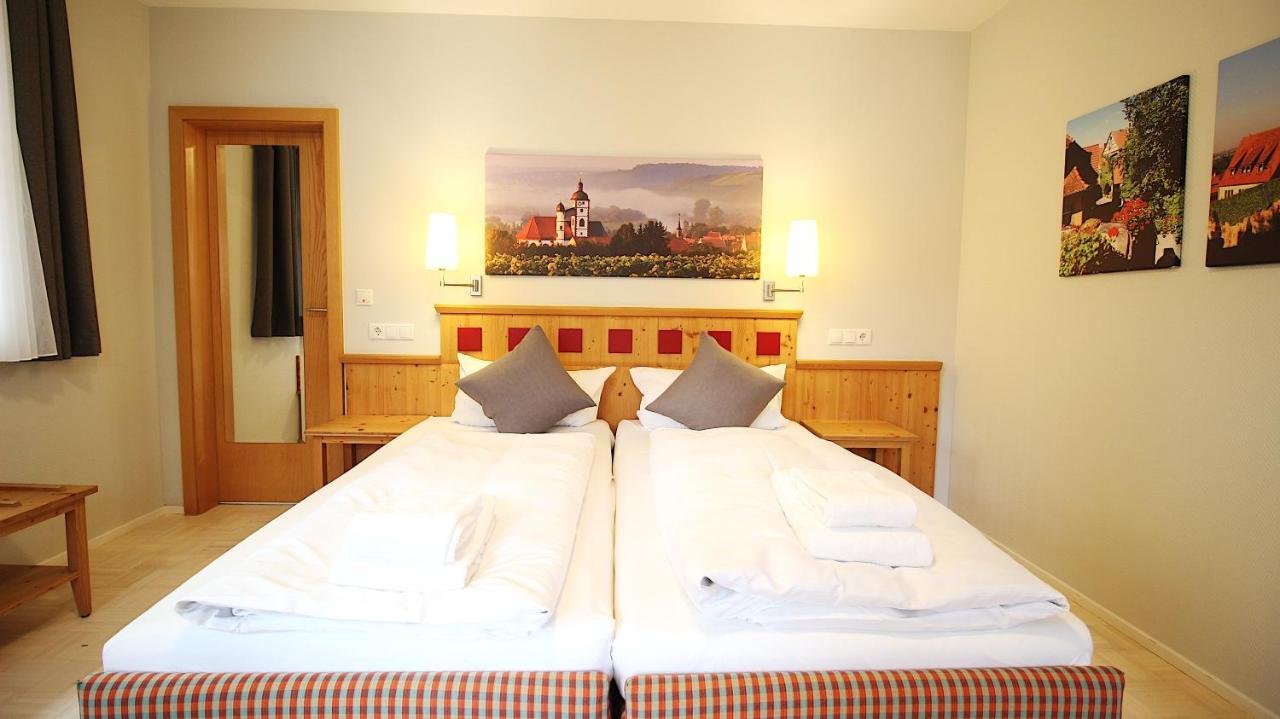 Aparthotel Alte Schmiede Dettelbach Ngoại thất bức ảnh