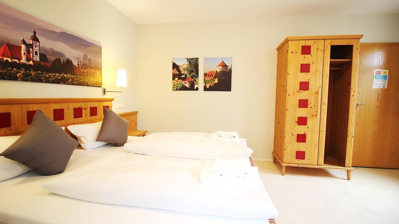 Aparthotel Alte Schmiede Dettelbach Ngoại thất bức ảnh